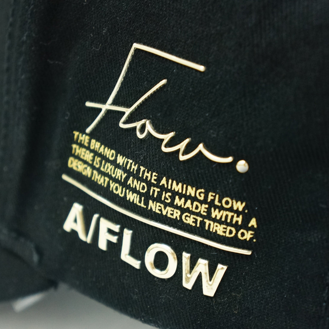 Flow メッセージ サイド ロゴ キャップ KSH347