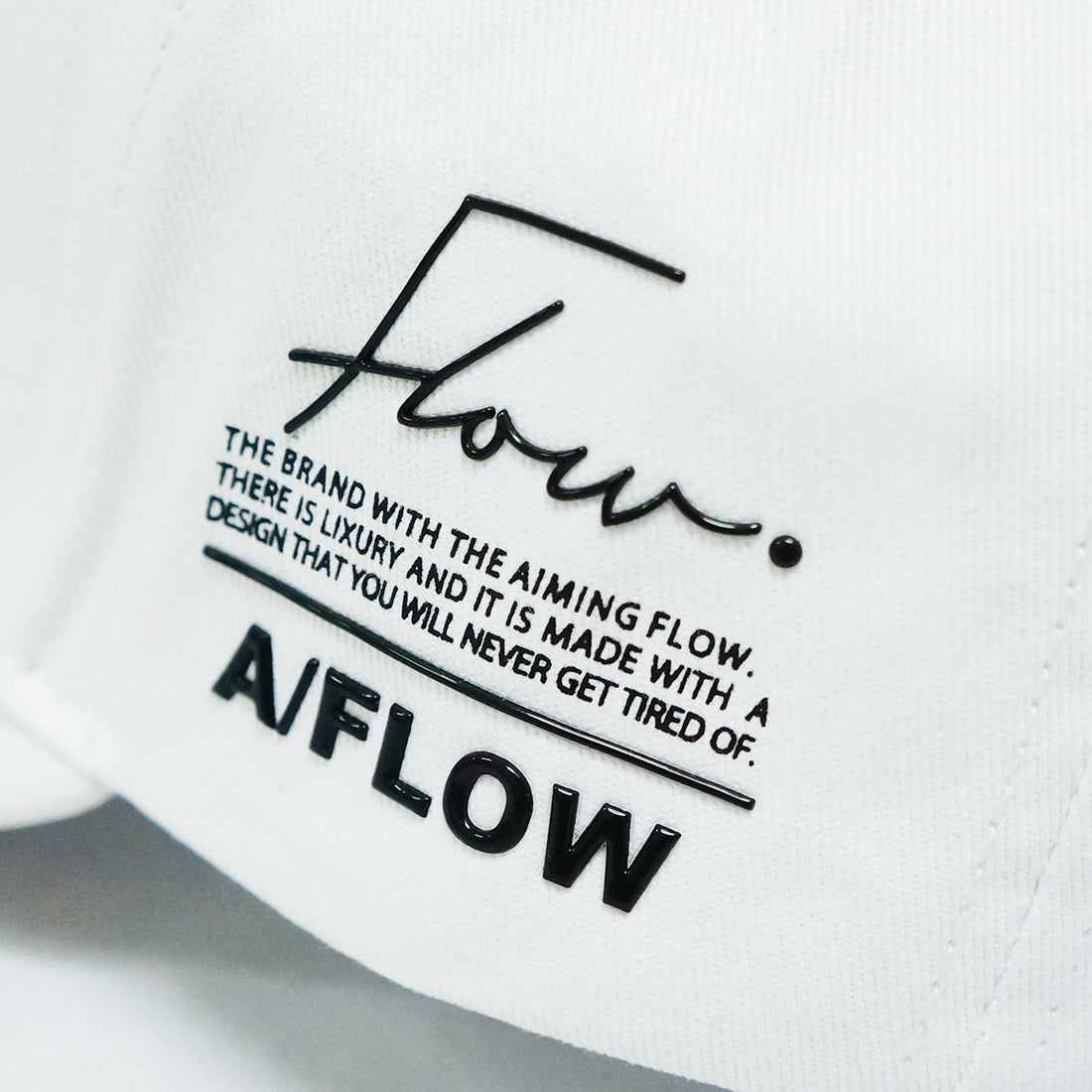Flow メッセージ サイド ロゴ キャップ KSH347