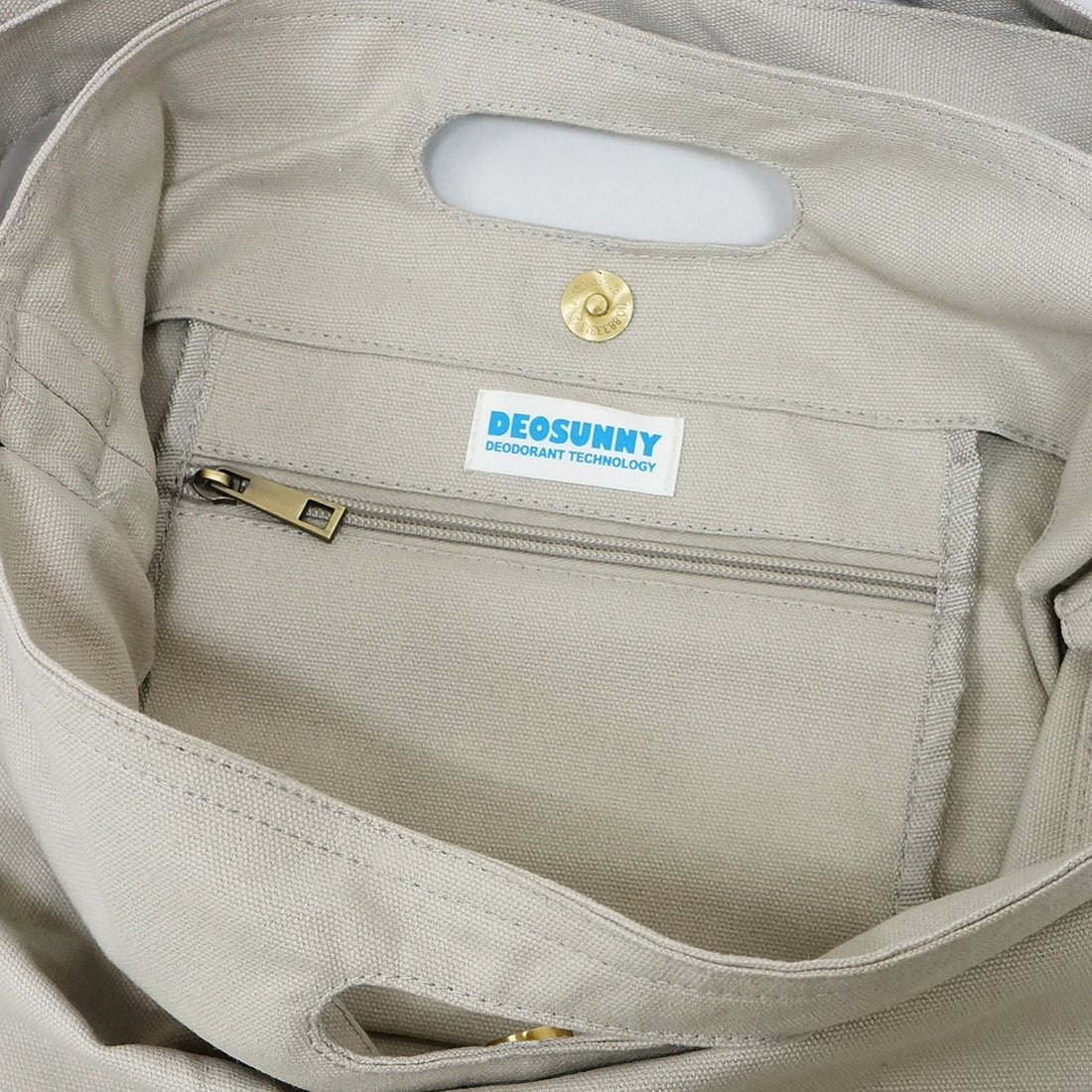 バッグ ショルダーバッグ トートバッグ 2WAY チャーム付き 消臭抗菌タグ 軽量 キーズ Keys