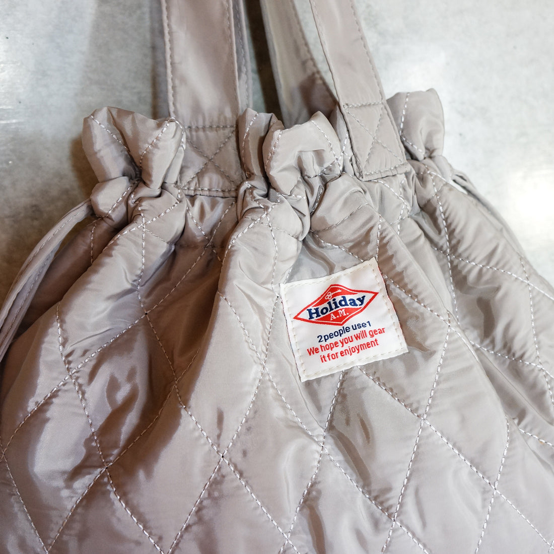 バッグ トートバッグ メンズ レディース 巾着 キルティング 布 2WAY ホリデーエーエム HolidayA.M.