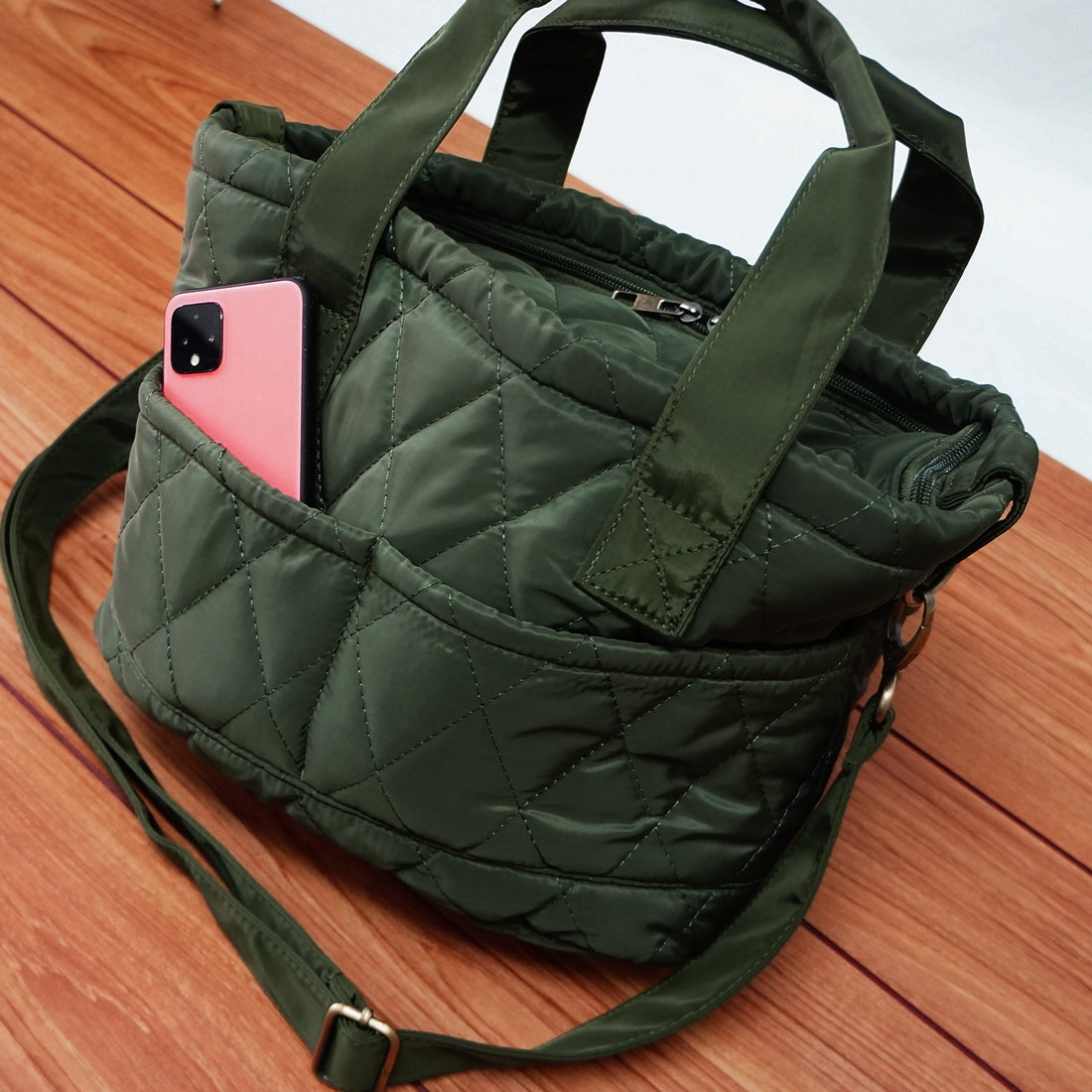 バッグ 2WAY ショルダーバッグ トート レディース メンズ キルティング ランチバッグ HolidayA.M.