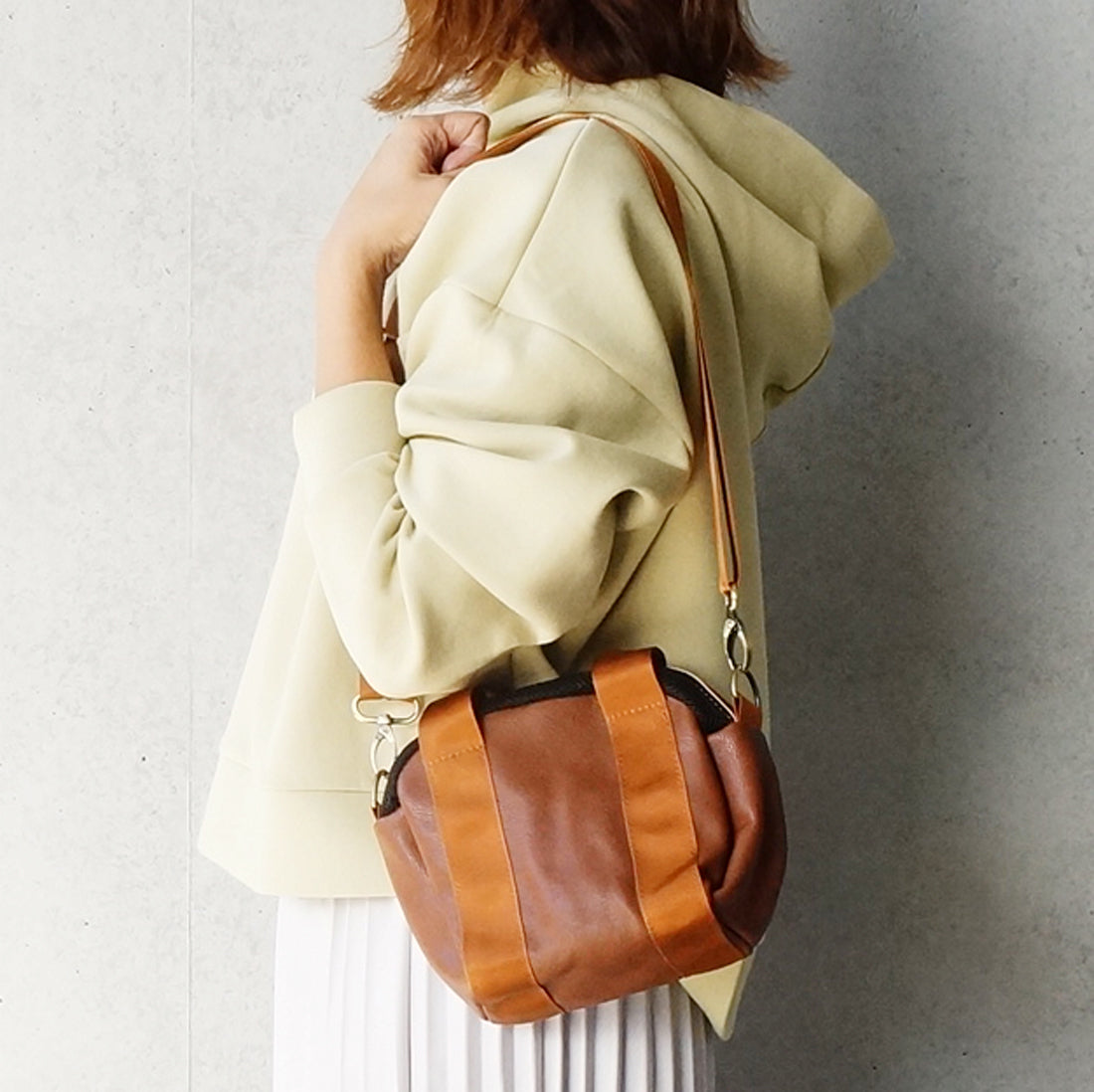 バッグ ショルダーバッグ レディース メンズ エコレザー フェイクレザー 2WAY HolidayA.M.