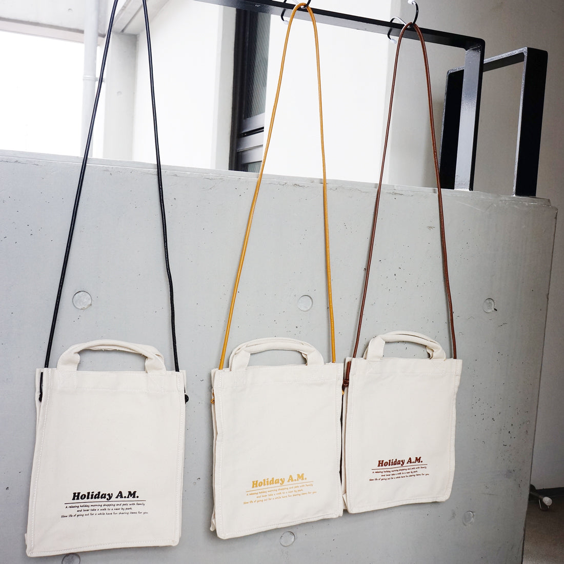 バッグ ショルダーバッグ スクエア 四角 トートバッグ レディース 2WAY キャンバス 帆布 HolidayA.M.
