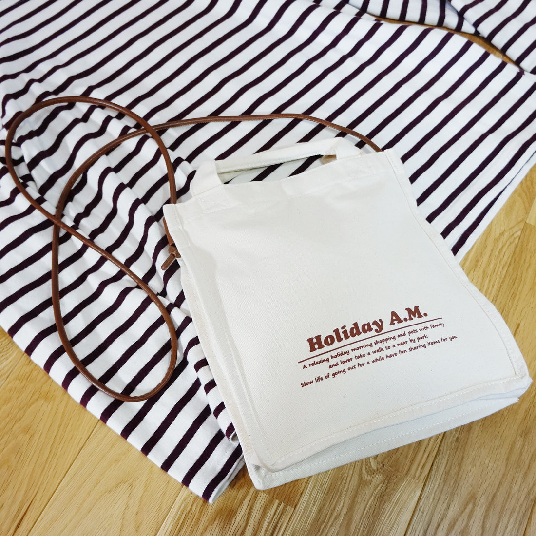バッグ ショルダーバッグ スクエア 四角 トートバッグ レディース 2WAY キャンバス 帆布 HolidayA.M.