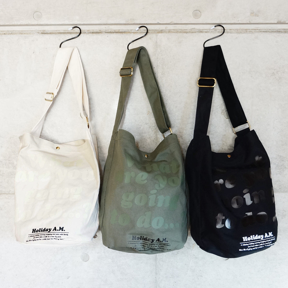 バッグ ショルダーバッグ エコバッグ レディース メンズ キャンバス 帆布 ロゴ HolidayA.M.