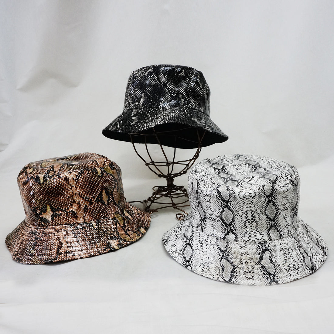 帽子 バケットハット ハット HAT パイソン柄 無地 ブラック リバーシブル メンズ レディース キーズ Keys