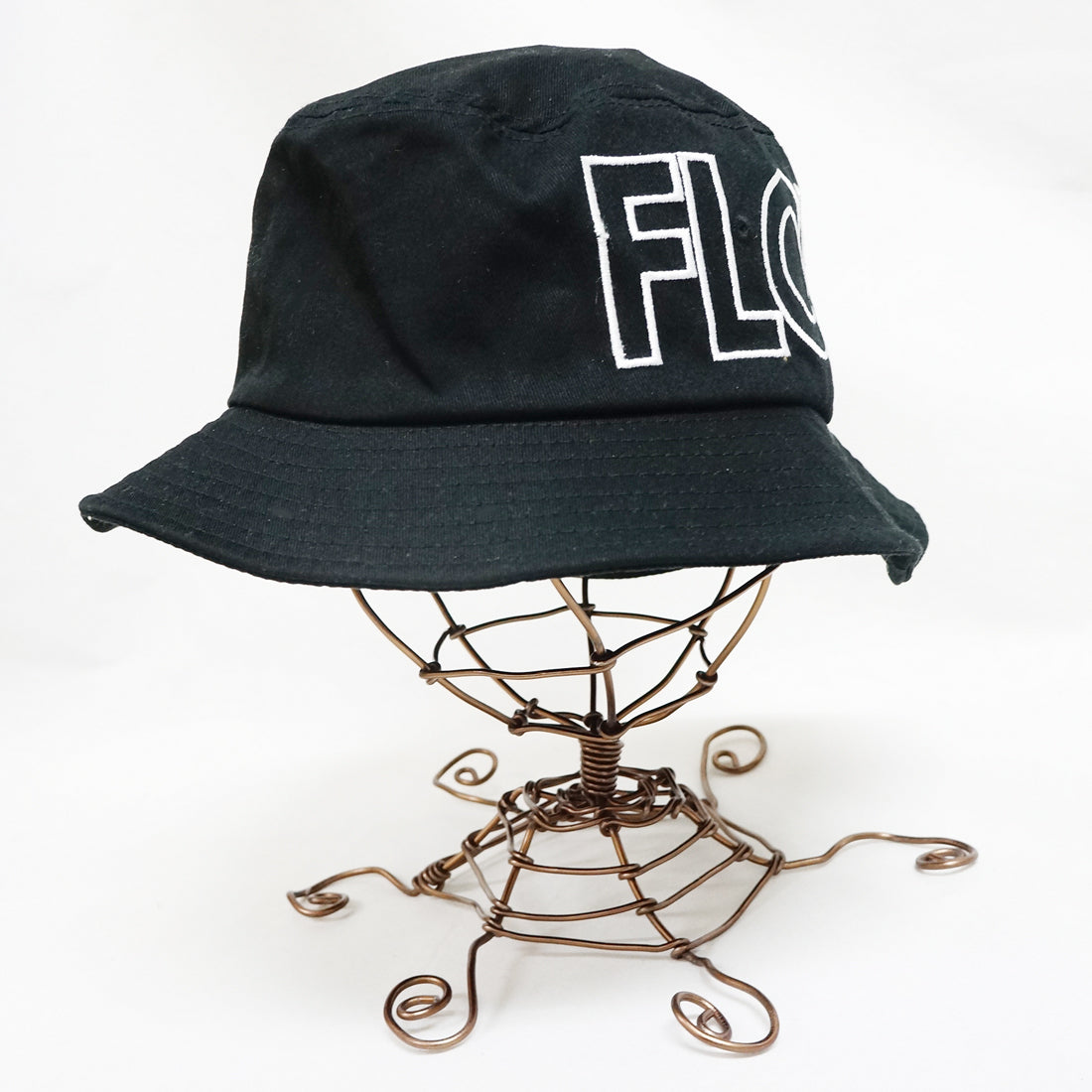 Flow 袋文字 刺繍 バケットハット KSH238