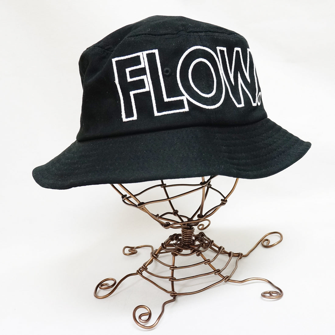 Flow 袋文字 刺繍 バケットハット KSH238