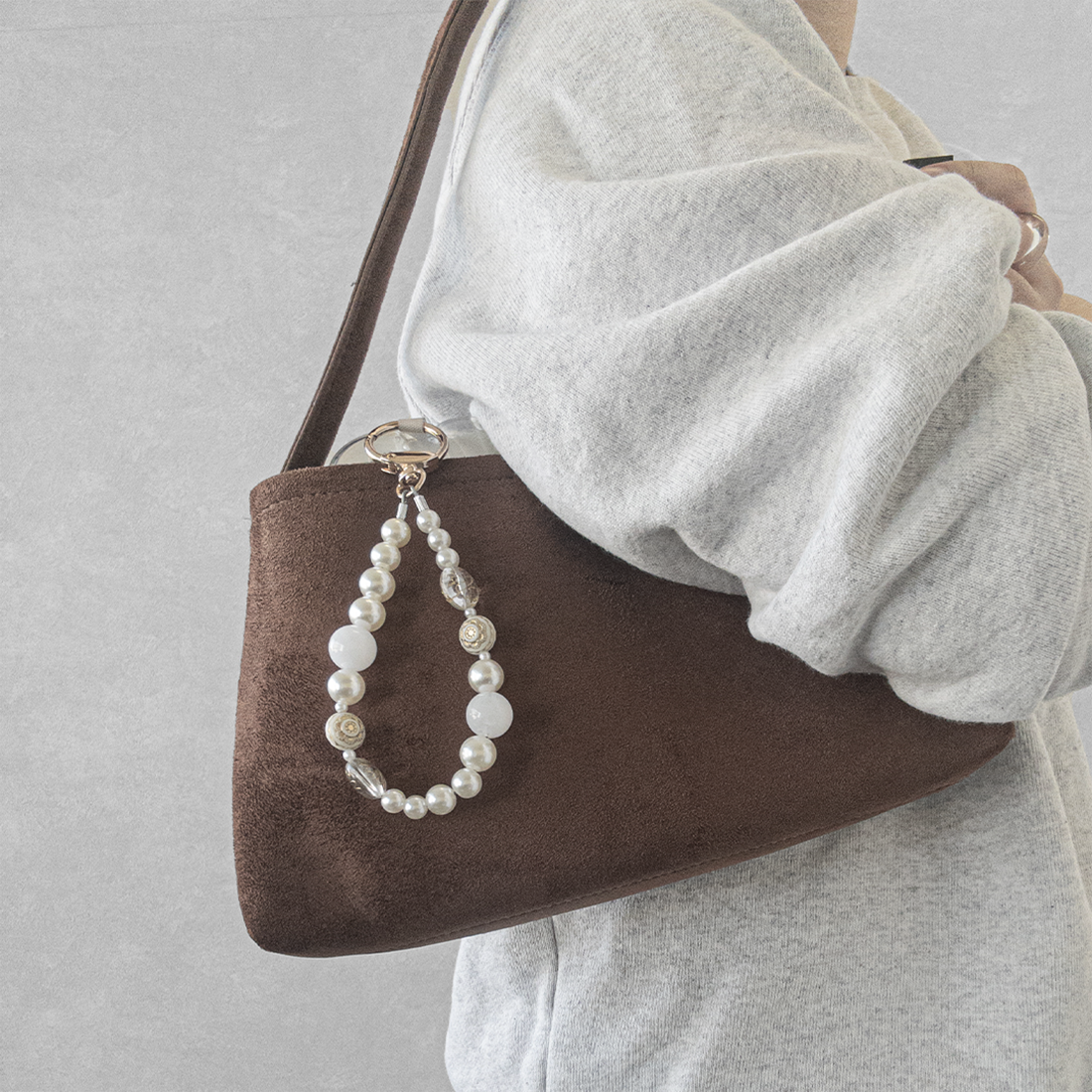 MODERN PEARL STRAP