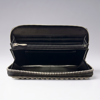 Full studs round wallet