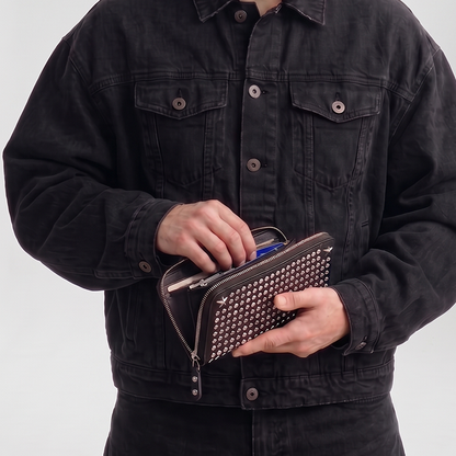 Full studs round wallet