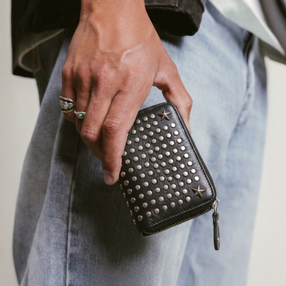 Full studs half wallet