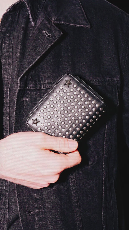 Full studs round wallet